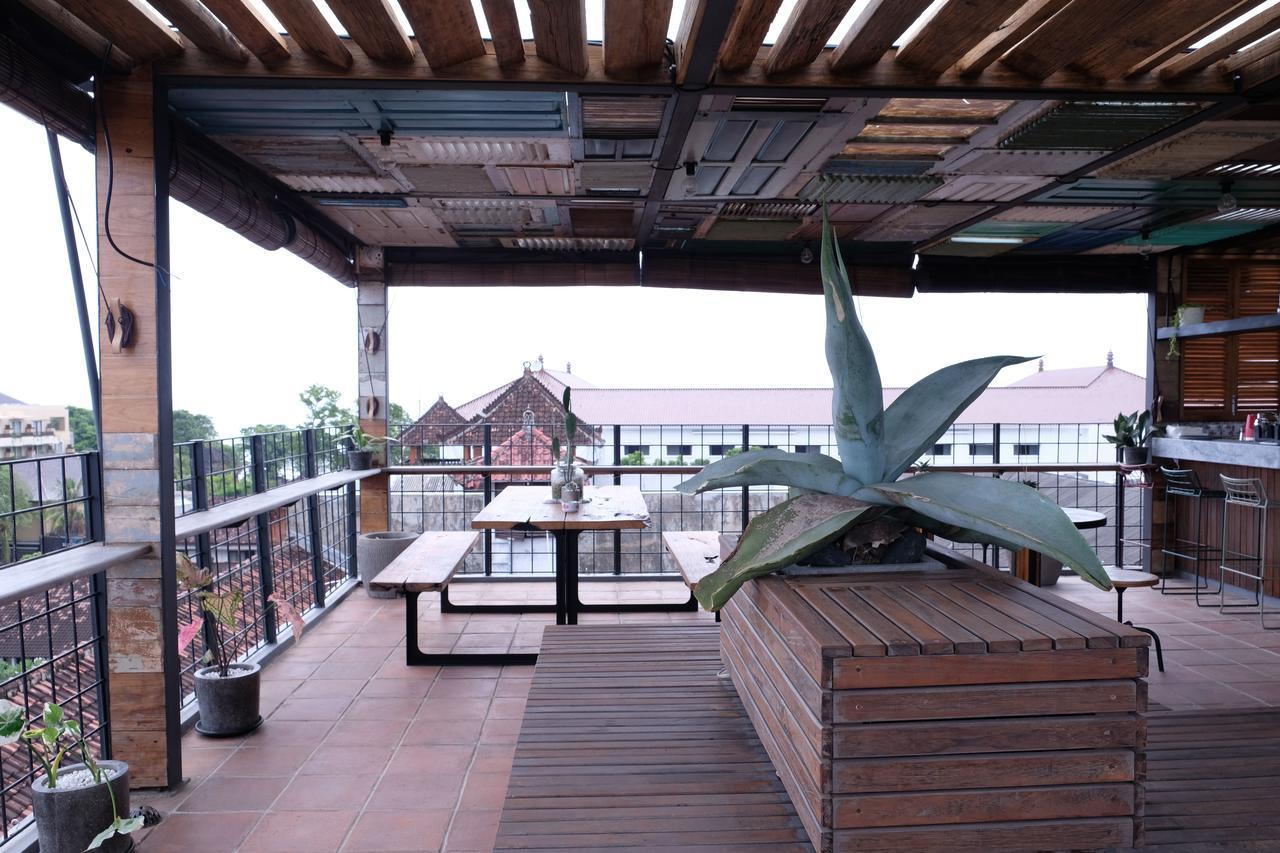 H-Ostel Bali (Adults Only) Hostel Kuta Lombok Kültér fotó
